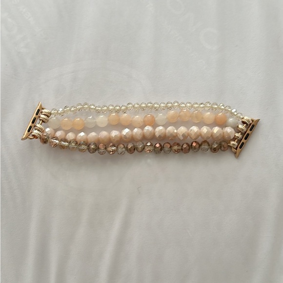 Apple Watch band pink, beaded. - Picture 2 of 2